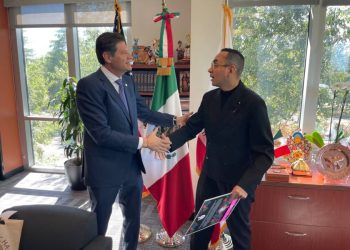 Alfonso Martínez y el Cónsul de México en Sacramento, estrechan coordinación a favor de migrantes