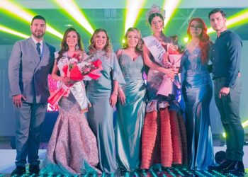Dayana Pérez presente en la elección de la Reina del Cobre 2026 y refrenda su respaldo a las tradiciones de Santa Clara del Cobre