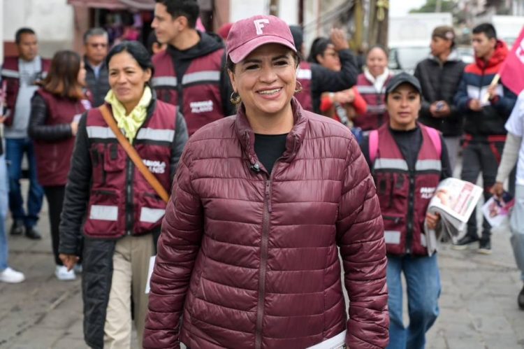 Fabiola Alanís fortalece la organización ciudadana en Michoacán