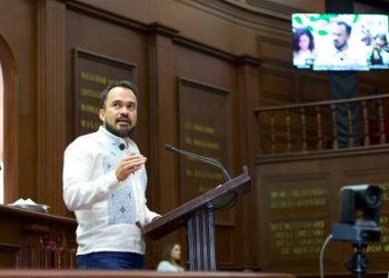 Propone Hugo Rangel recuperar el espacio público para garantizar un transporte colectivo seguro y eficiente
