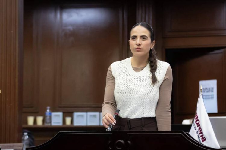 Aprueba Congreso reforma de Giulianna Bugarini para castigar uso de objetos punzocortantes en carreteras y calles