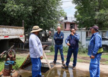 Adolfo Torres encabeza recorrido por cárcamos para fortalecer respuesta ante lluvias