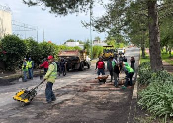 Programa de Reencarpetamiento de vialidades interviene avenida Montaña Monarca