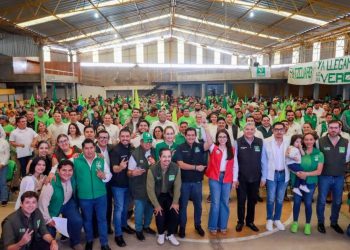 Ernesto Núñez lleva el plan “Michoacán Competitivo” a Ario de Rosales