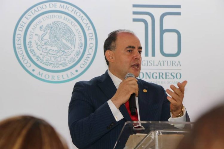 Congreso no es adversario de periodistas; debemos construir una Ley sólida: Baltazar Gaona