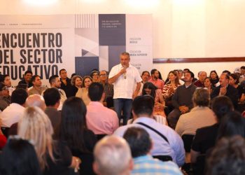 Sector educativo de Michoacán cierra filas con Raúl Morón