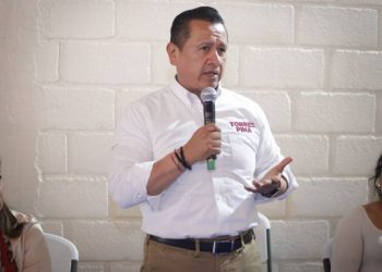 Los aspirantes a coordinar la defensa de la transformación no debemos caer en confrontaciones, porque la militancia pide unidad: Carlos Torres Piña