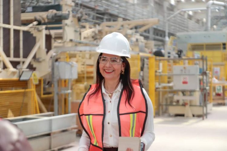Gaby Molina recorre cuatro regiones y suma nuevos liderazgos
