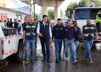 Continúan labores de limpieza y apoyo en colonias afectadas por lluvias