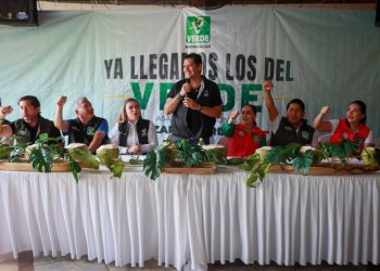 Presenta Ernesto Núñez en Lázaro Cárdenas el plan “Michoacán Competitivo”