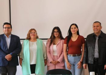 Se reúne Comisión de Asuntos Electorales con presidenta provisional del IEM