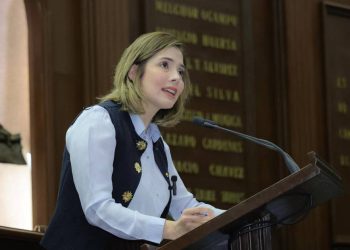 Se posiciona Brissa Arroyo entre las mejores Diputadas de México