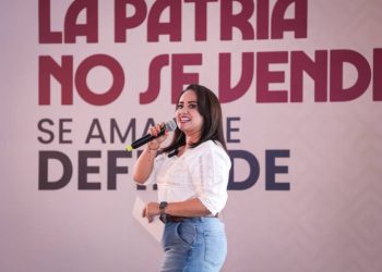 En Morelia, Gladyz Butanda moviliza a vecinos de Ciudad Jardín en defensa de la transformación