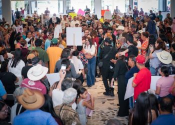 Gladyz Butanda pisa fuerte en La Piedad; reúne a más de mil 500 personas en defensa de la transformación