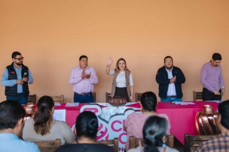 Dayana Pérez fortalece el diálogo con artesanas y artesanos rumbo a la Feria Nacional del Cobre