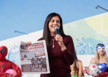 Gaby Molina llama a fortalecer la unidad en Asamblea Informativa de Morena