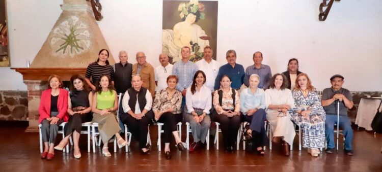 La izquierda histórica de Michoacán arropa a Gaby Molina