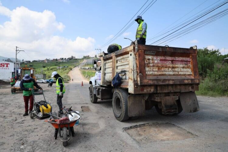 Gobierno de Morelia realiza jornadas permanentes de bacheo en distintos puntos de la ciudad