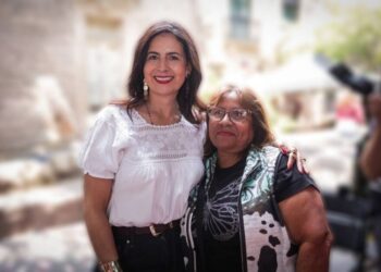 Reúne Gaby Molina a sectores productivos y les refrenda su compromiso