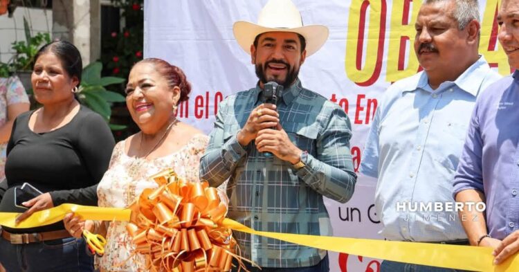 Más calles dignas para Los Reyes; Humberto Jiménez entrega obras que mejoran la movilidad de las familias