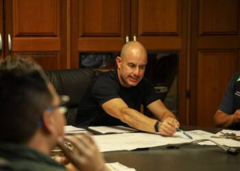 Adolfo Torres fortalece el trabajo conjunto con vecinas y vecinos de Hacienda Ciprés