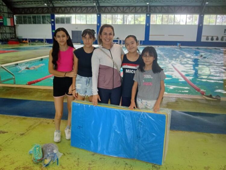 Refuerzan al equipo de Para Atletismo del IMCUFIDE-Morelia con equipamiento rumbo a la Paralimpiada Nacional