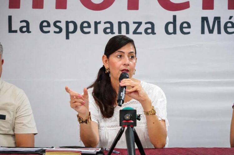 La coordinaci贸n entre sector productivo y gobierno, fundamental para las exportaciones: Gaby Molina