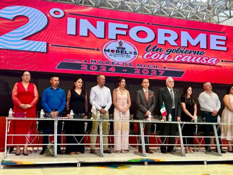 El director del Cobeem acudió con la representación del gobernador al Segundo Informe del edil de Villa Morelos