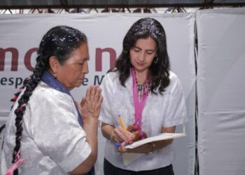 Gaby Molina puede mejorar la vida de las familias y los jóvenes: María Luisa Zanabria