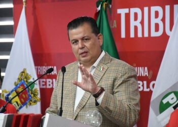 Gobierno estatal asfixia a municipios, los deja sin recursos por financiar el teleférico: Memo Valencia