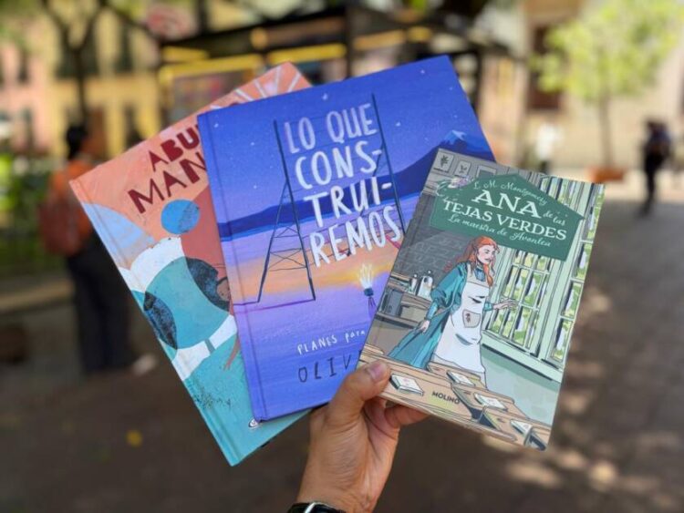 Invita Gobierno de Morelia a descubrir las cinco colecciones literarias de las Cabinas de Lectura