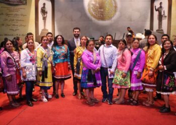 Reconocer a las comunidades mazahuas del Oriente, es un acto de orgullo para Michoacán: Octavio Ocampo
