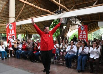 Quién les va a pagar a las familias que perdieron hoy todo su patrimonio: Memo Valencia