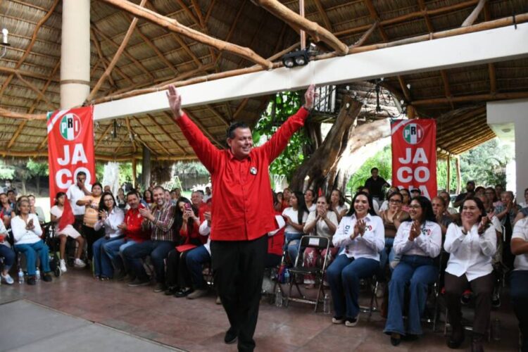 Quién les va a pagar a las familias que perdieron hoy todo su patrimonio: Memo Valencia