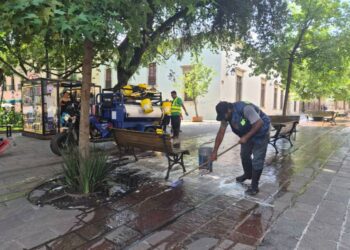 Gobierno de Morelia da mantenimiento a Andador El Nigromante