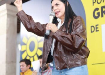 Araceli Saucedo llama a construir una propuesta seria para recuperar la grandeza de Michoacán y reitera el compromiso del PRD con la gente