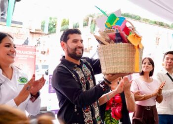 Respalda Octavio Ocampo a emprendedoras michoacanas