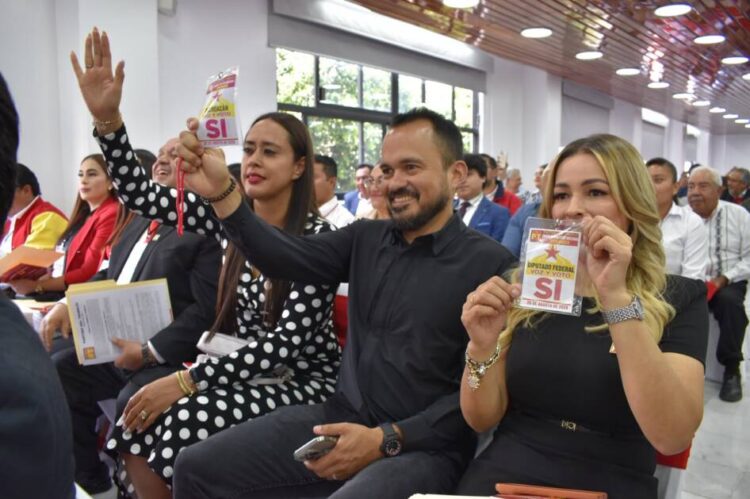 Michoacán aporta organización y fuerza al proyecto nacional del PT: Hugo Rangel