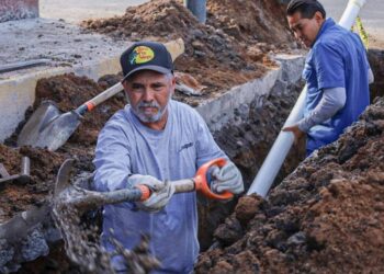 Ooapas atiende reportes de fugas en el Sector Revolución