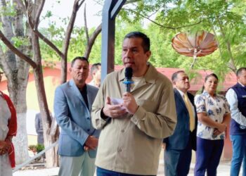 Échale una Mano a las Escuelas transforma mil planteles: JC Barragán