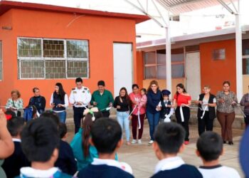 Gobierno Municipal entrega techumbre a escuela al norte de Morelia