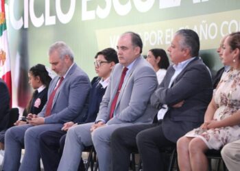 Cuatro ciclos escolares completos reflejan el compromiso con la educación: Baltazar Gaona