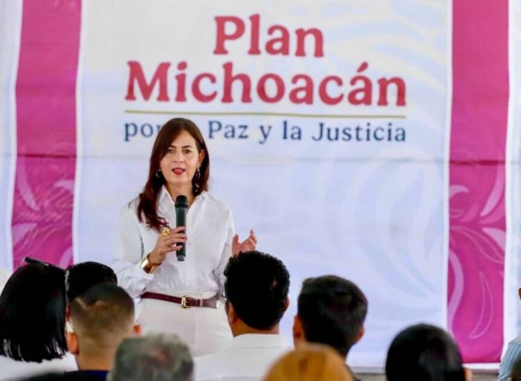 Gaby Molina invita a seguir el Informe de la Presidenta y defender la soberanía