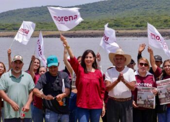 Gaby Molina respalda a los pescadores