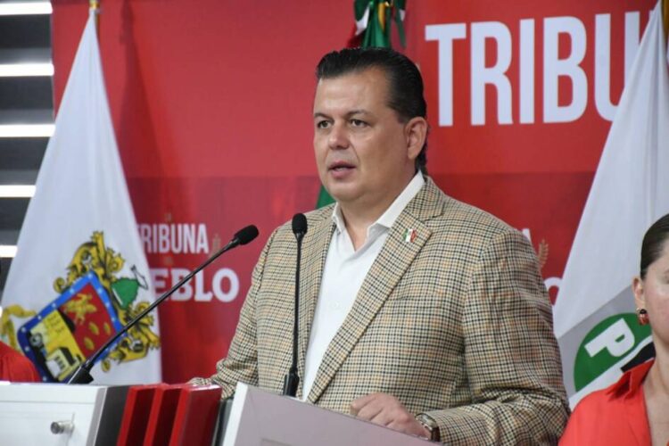 Avanza alianza PRI-PAN, pero también se ha convocado a MC y a Grecia Quiroz para construir un proyecto común: Memo Valencia