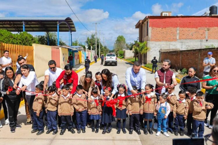 Zacapu continúa transformándose con obras que mejoran la movilidad, Mónica Valdez inauguró nueva vialidad