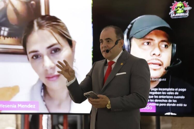 Baltazar Gaona pide a la Fiscalía citar a Grecia Quiroz por el caso Carlos Manzo
