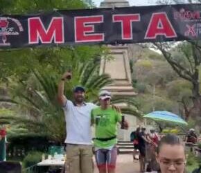 Carlos “Charlie” Aguilar conquistan el segundo lugar en el exigente Triatlón Xtremo Flash