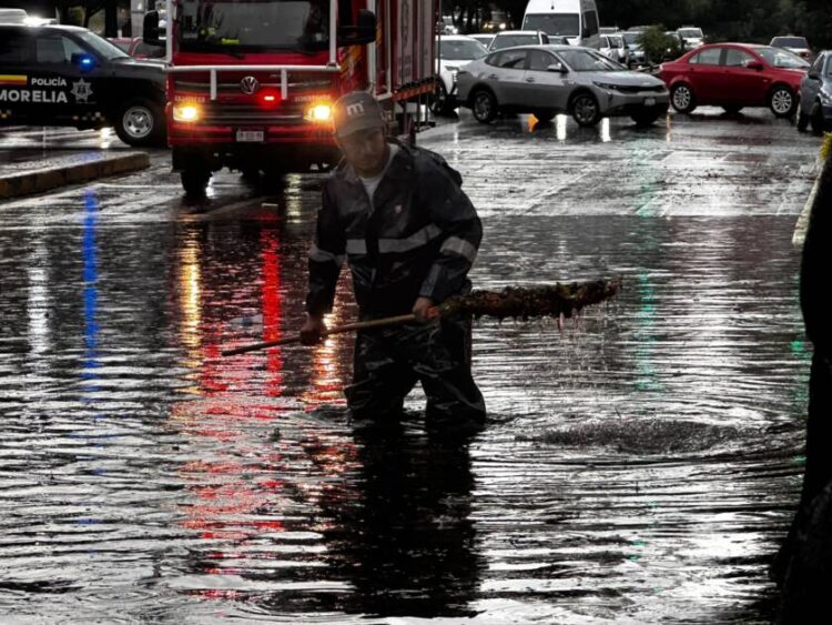 Atiende Gobierno de Morelia, contingencia provocada por lluvias
