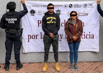 Detienen a dos presuntos extorsionadores en Huandacareo; les aseguran droga